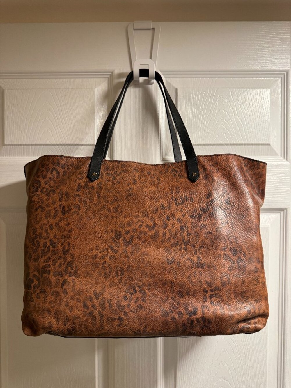 Golden Goose Pasadena Bag in leopard print - Picture 3 of 10
